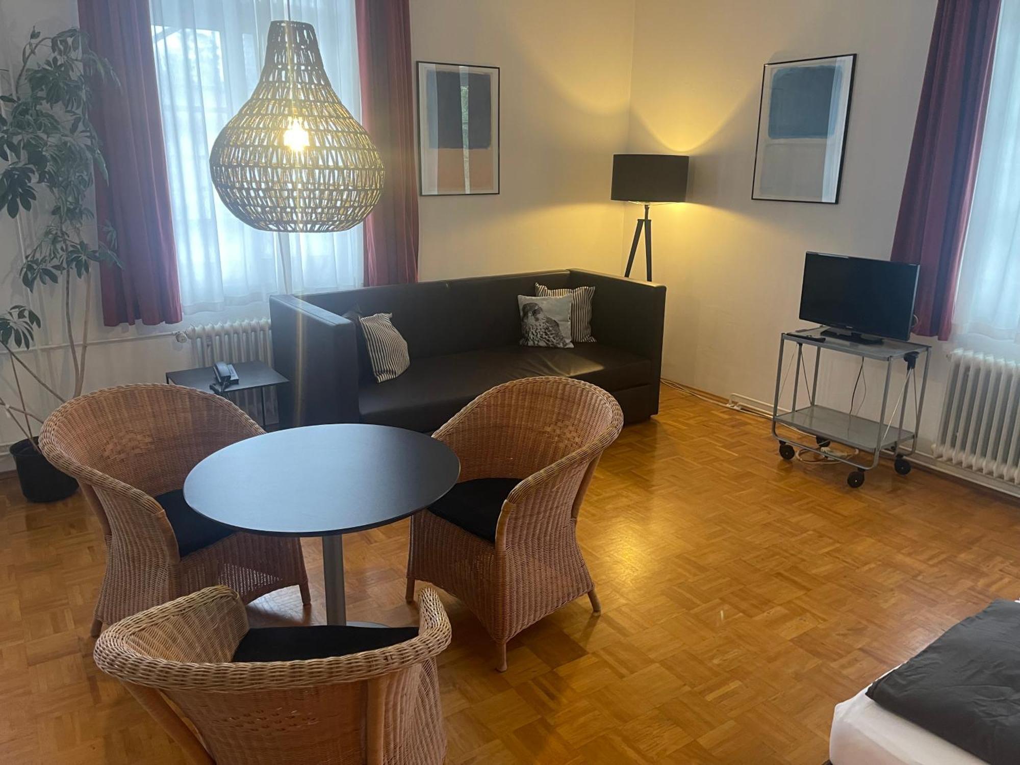 Whliving - Apartments & Studios In Konstanz Exterior photo