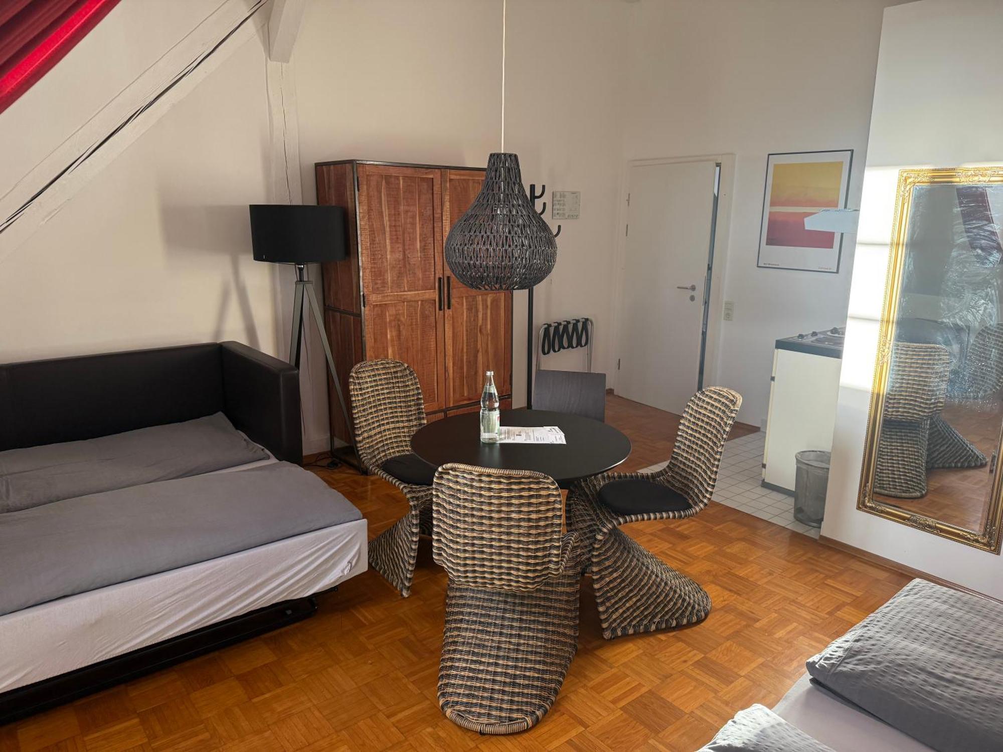 Whliving - Apartments & Studios In Konstanz Exterior photo